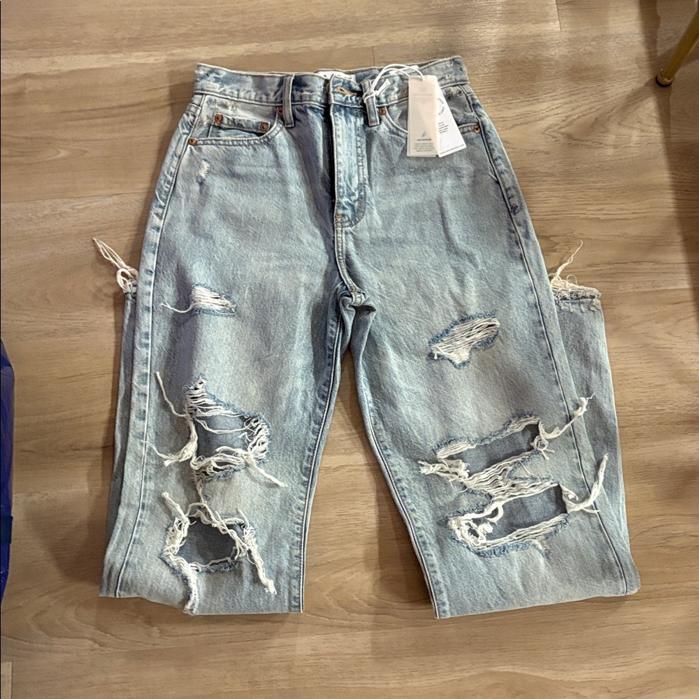 Daze Light Blue Relaxed Jeans
